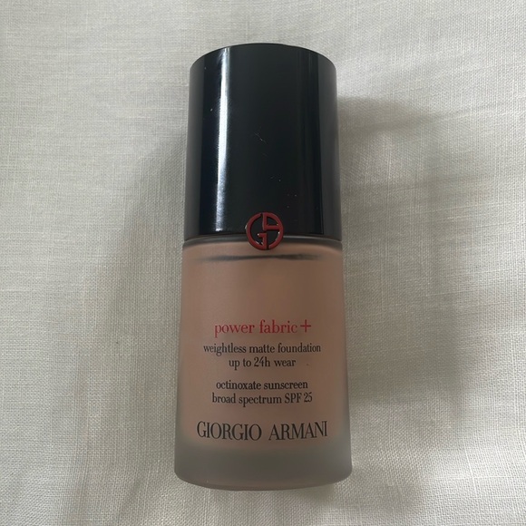 Armani Beauty Power Fabric + Longwear High Cover Foundation SPF 25 (Box included - Picture 1 of 4